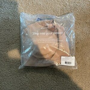 Honey love XL liftwear crossover bra in sand